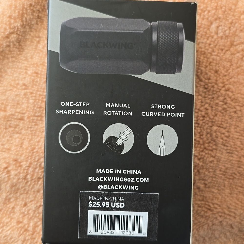 ❤️BUY 5 GET 3 FREE💃  Blackwing One-Step Pencil Sharpener, Size 3.9" x 2.4" - Picture 13 of 16